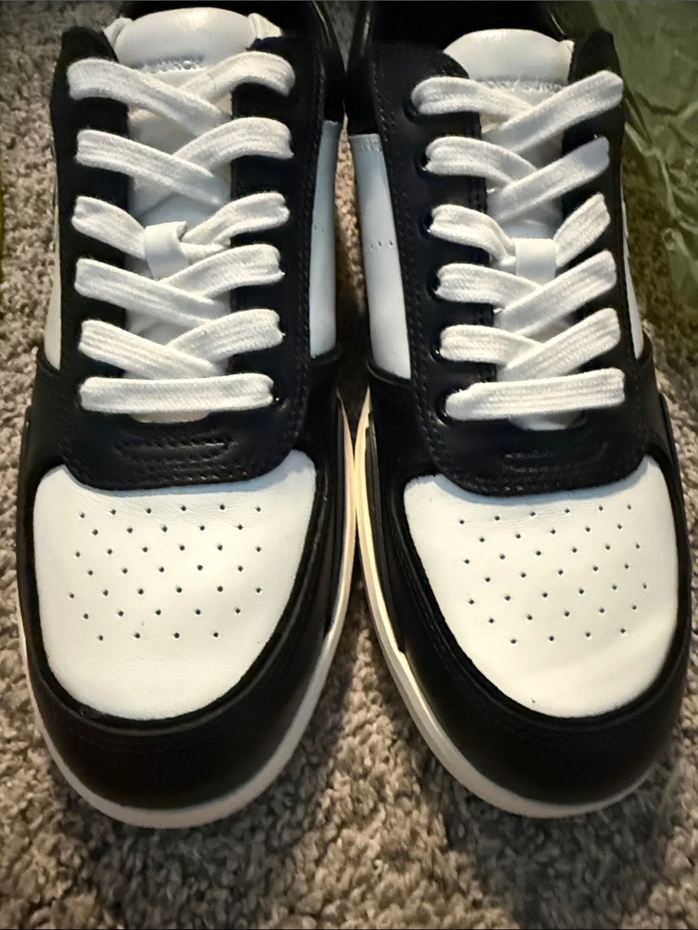 NWT Tory Burch black & white Napa leather sneakers - box, dust bag & extra laces